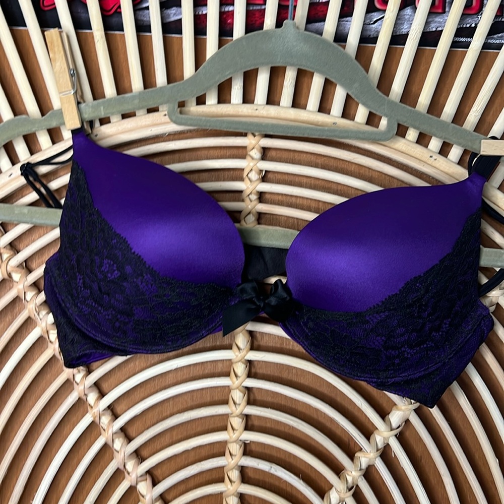 Victoria’s Secret very sexy push up
